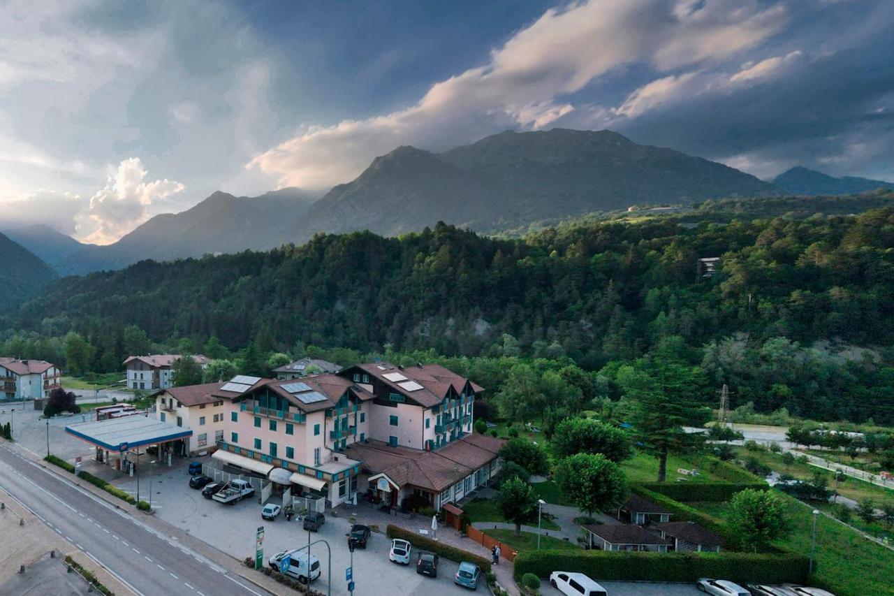 Hotel Bel Sit Comano Terme Exterior photo