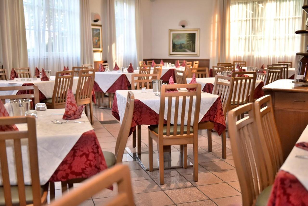 Hotel Bel Sit Comano Terme Exterior photo