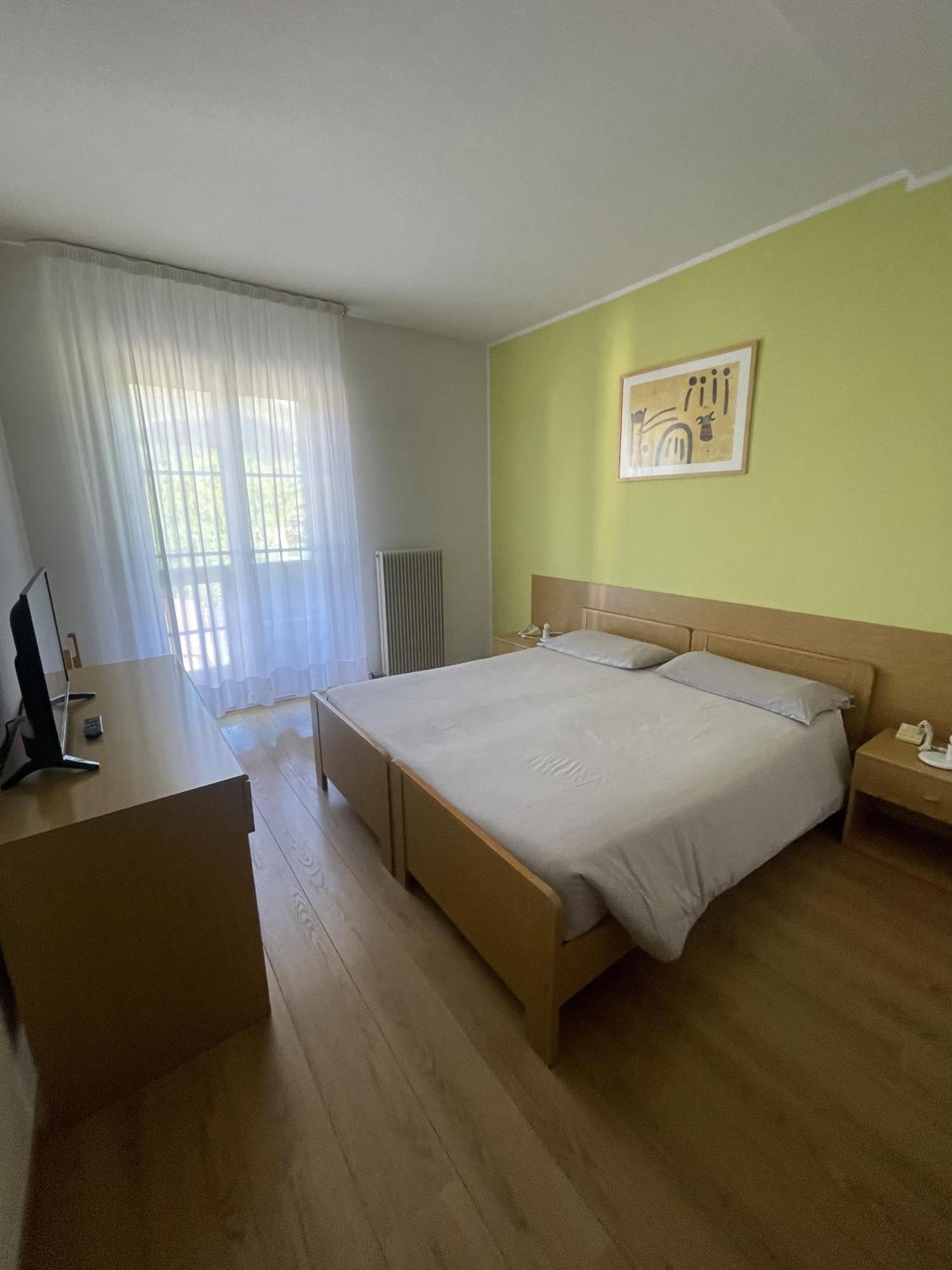 Hotel Bel Sit Comano Terme Exterior photo